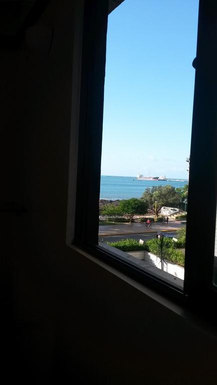 One-Bedroom Apartment,200248762:JPEG